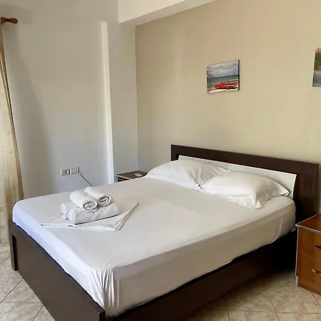 Dimora Seaside Apartments דירה קסאמיל